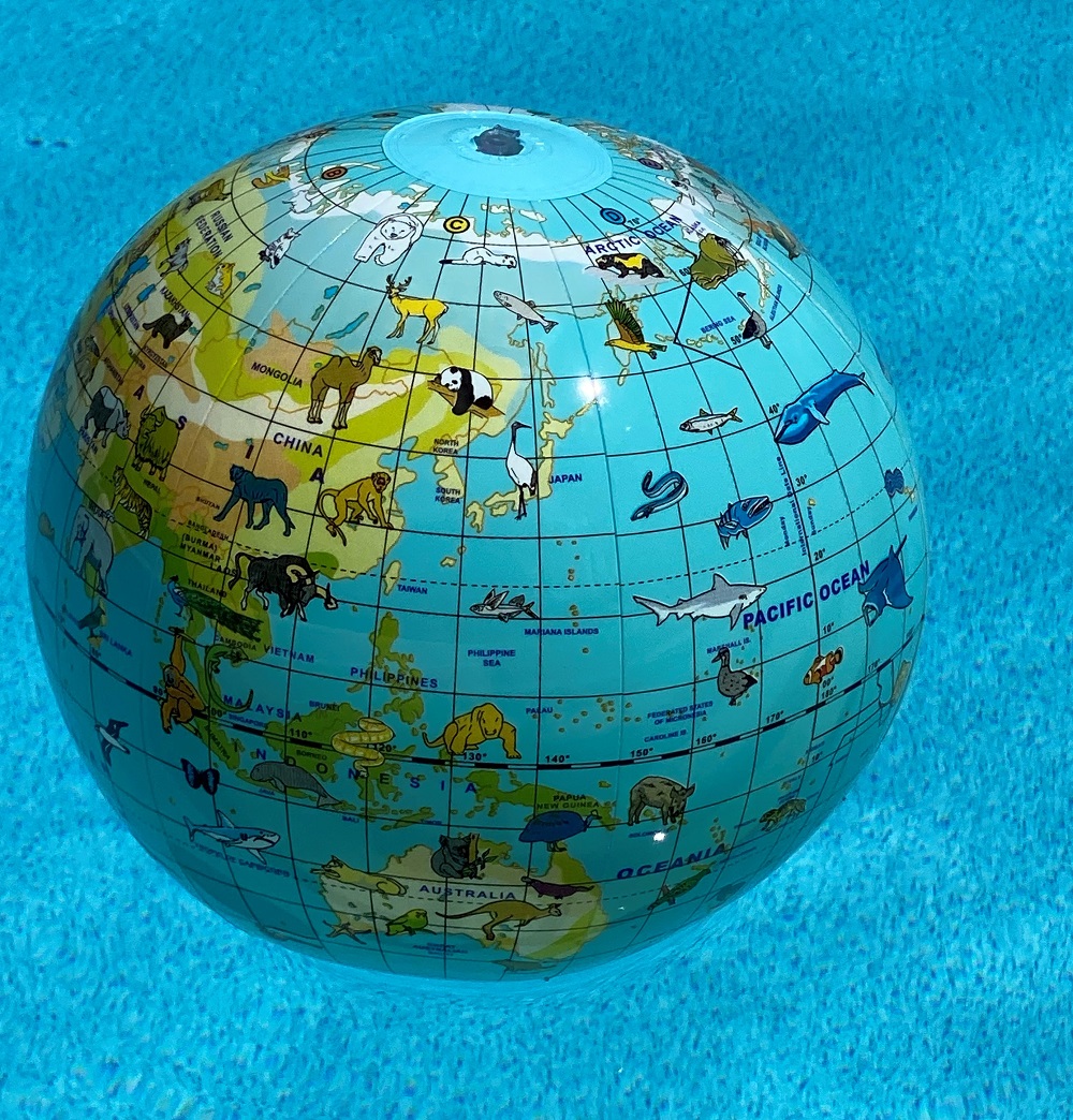 TEDCO 12 Animal Inflatable Globe 